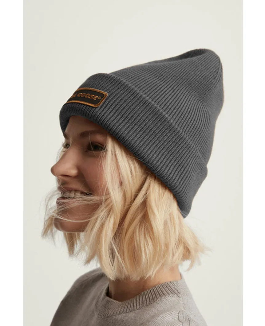 Emblem Rib Toque Iron Grey