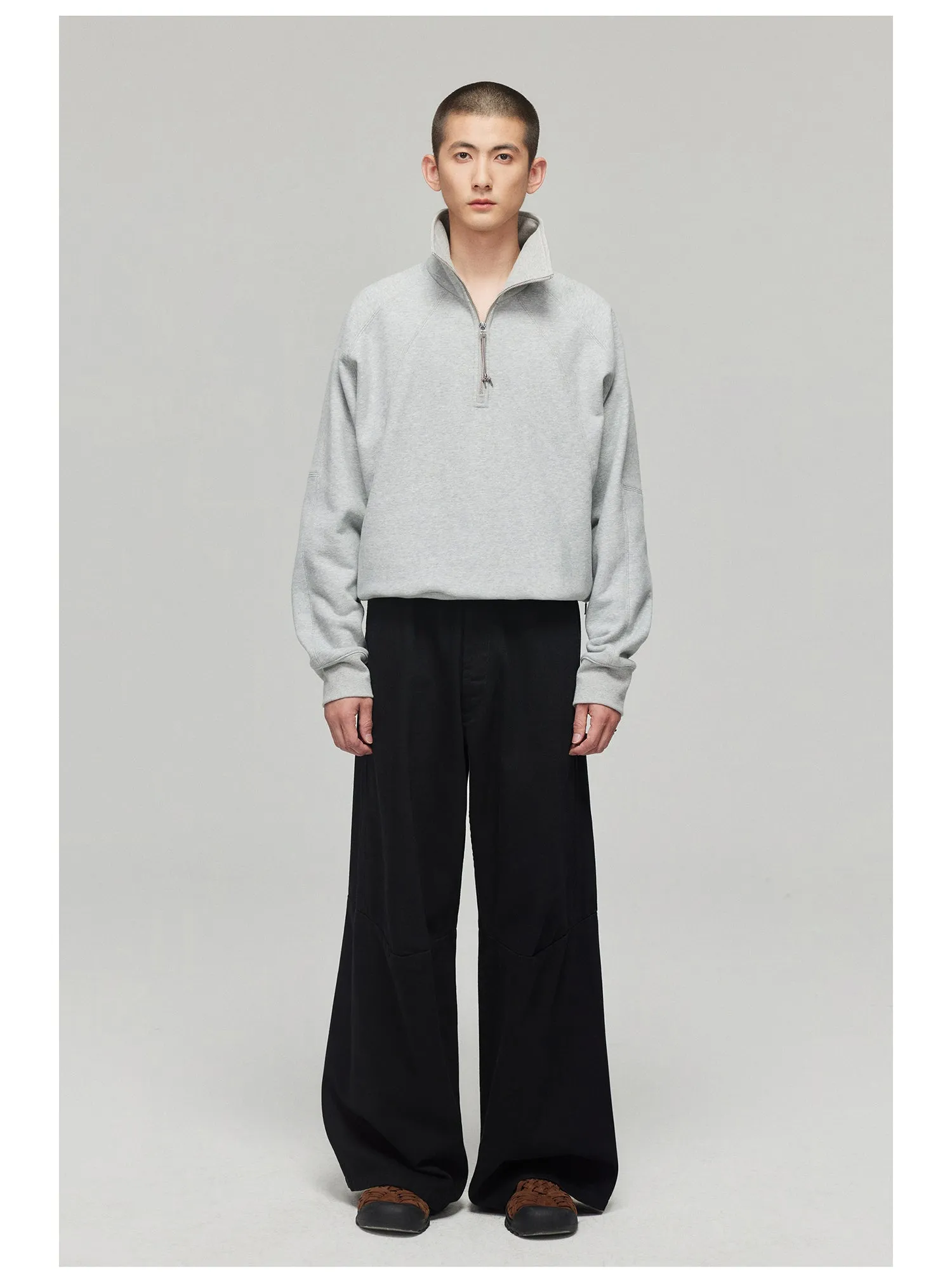 Half Turtleneck Raglan Sleeve Sweatshirt