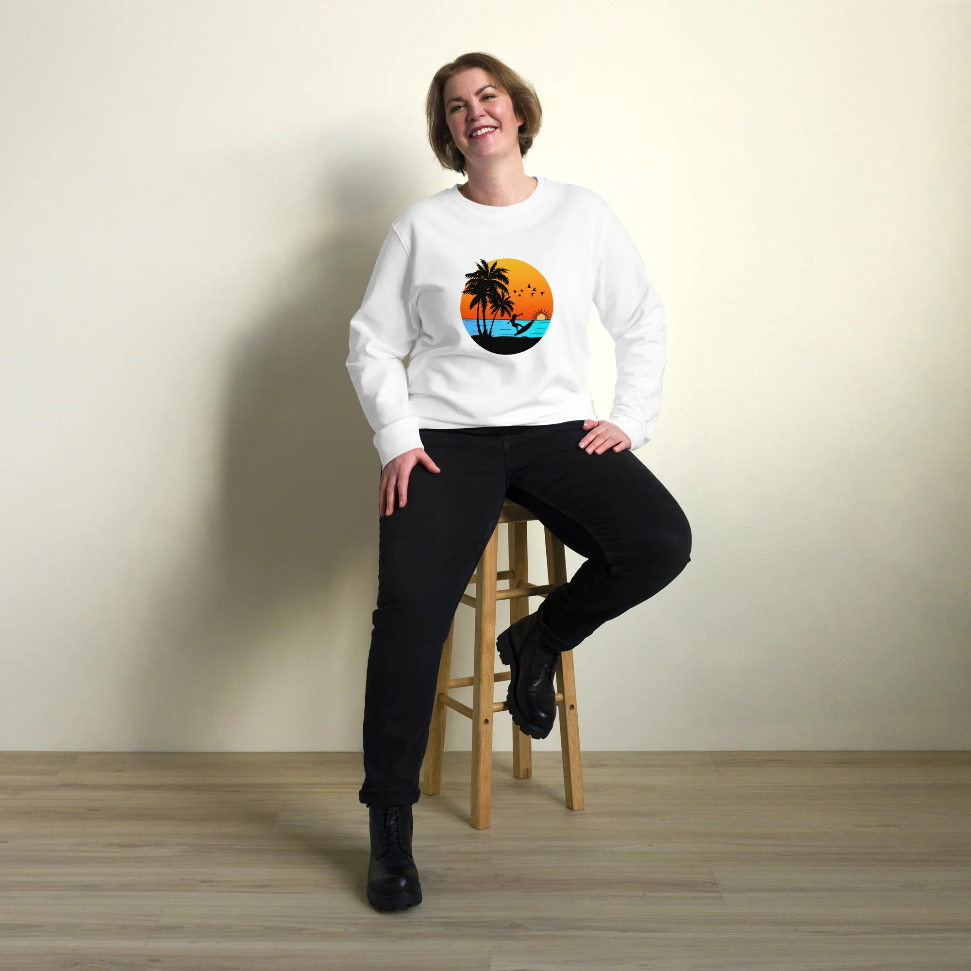 Sunset Surfing Vintage Graphic Women Organic Sweatshirt